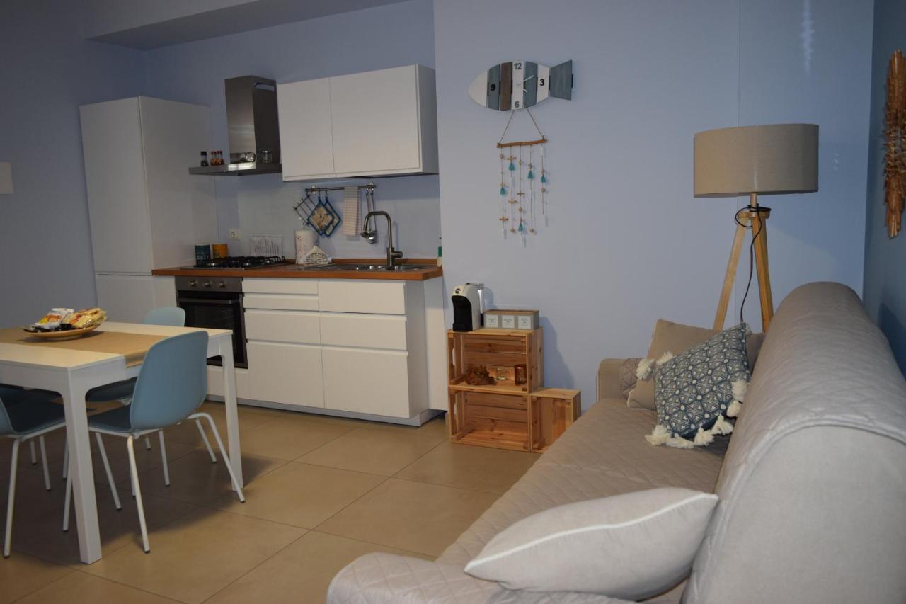 Casa Vacanze Lombardo Santa Teresa di Riva Kültér fotó