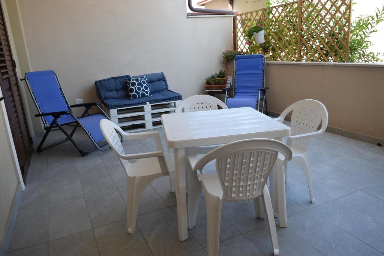 Casa Vacanze Lombardo Santa Teresa di Riva Kültér fotó