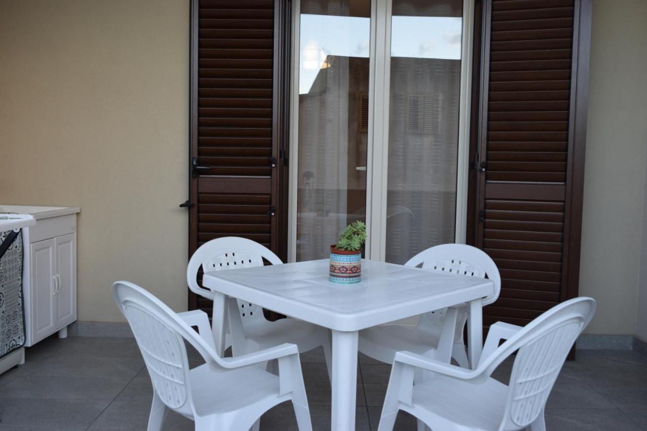 Casa Vacanze Lombardo Santa Teresa di Riva Kültér fotó