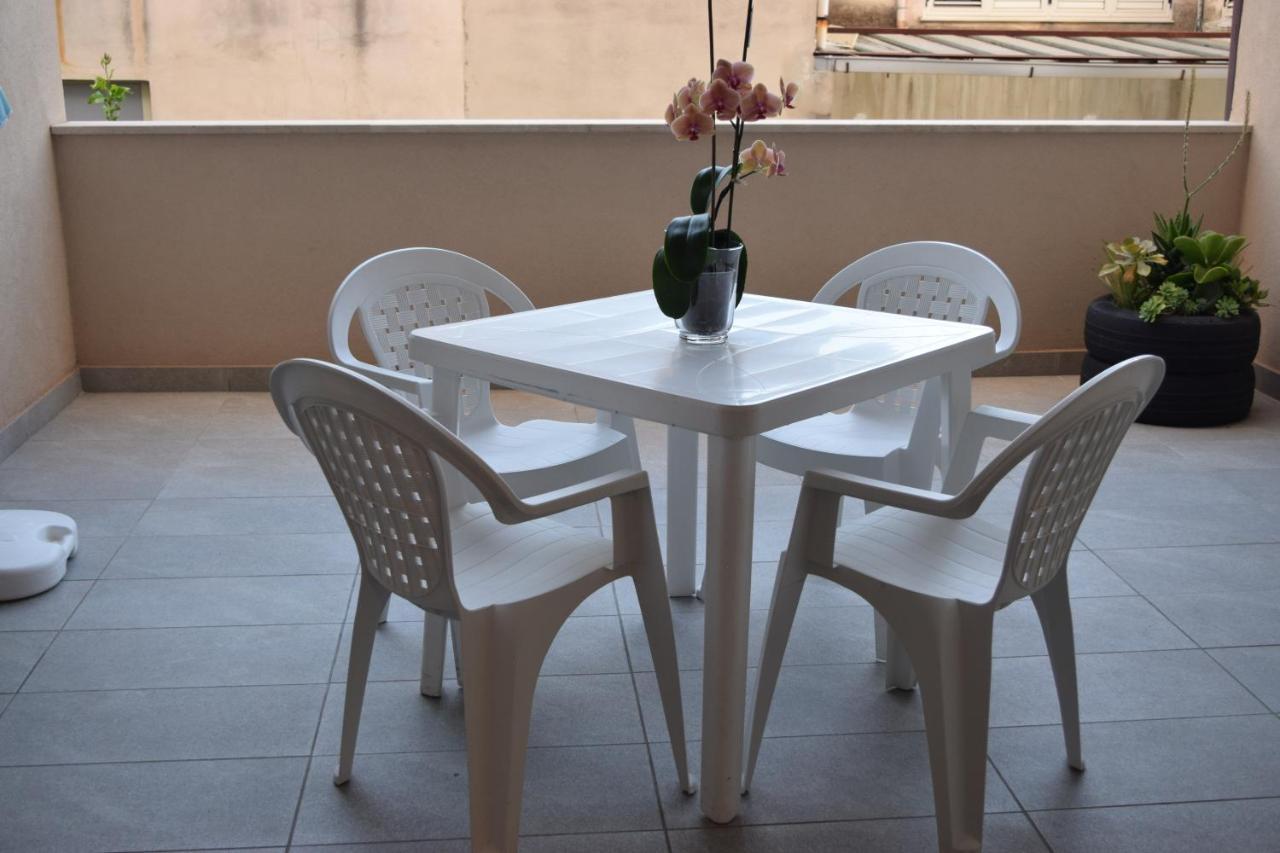 Casa Vacanze Lombardo Santa Teresa di Riva Kültér fotó